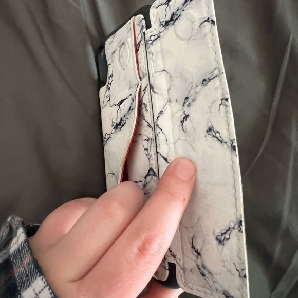 iphone xr case - Picture 2 of 2